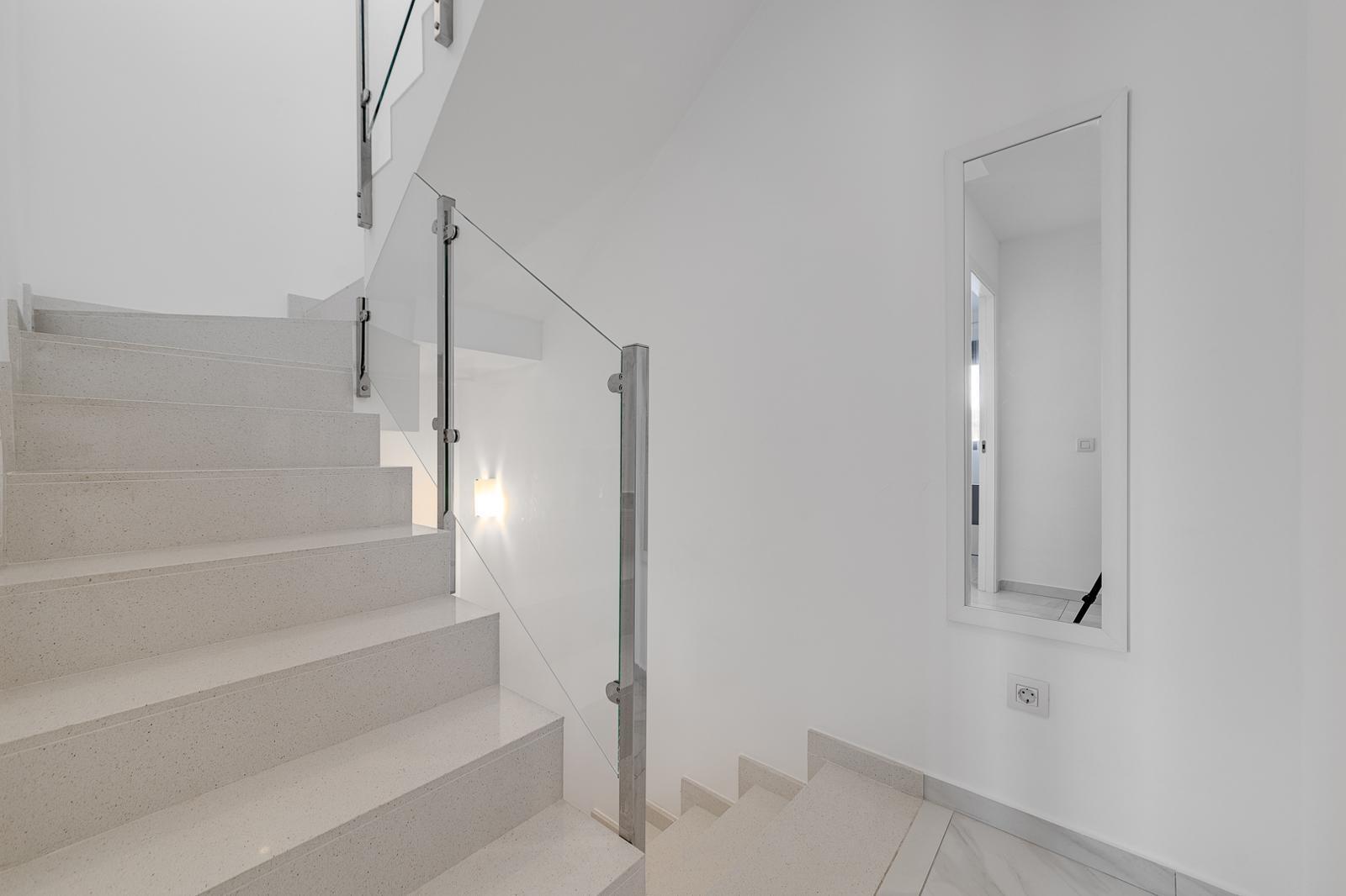 Townhouse à Villamartin, Alicante, Espagne 3 chambres, 134 m2 No. 189738