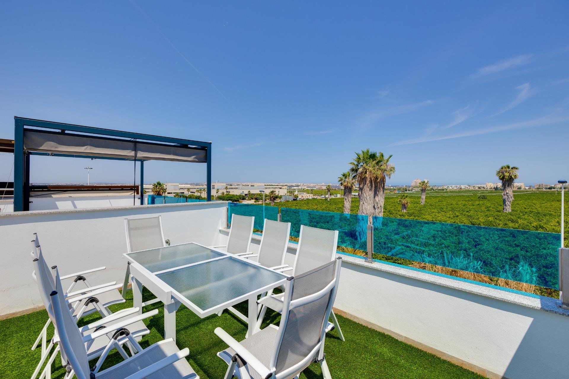 Townhouse in Los Balcones, Alicante, Spain 3 bedrooms, 98 sq.m. No. 189743