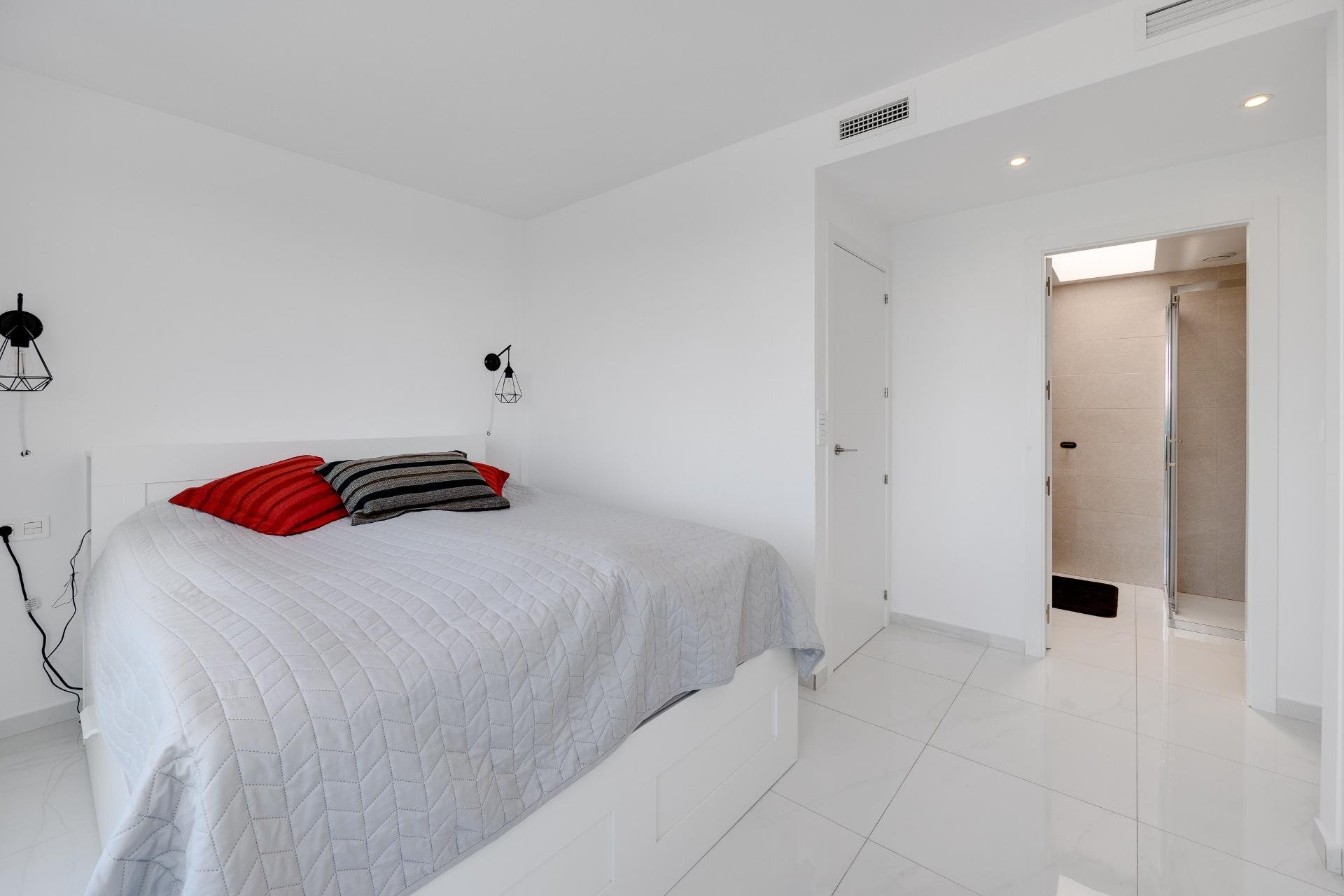 Townhouse in Los Balcones, Alicante, Spain 3 bedrooms, 98 sq.m. No. 189743