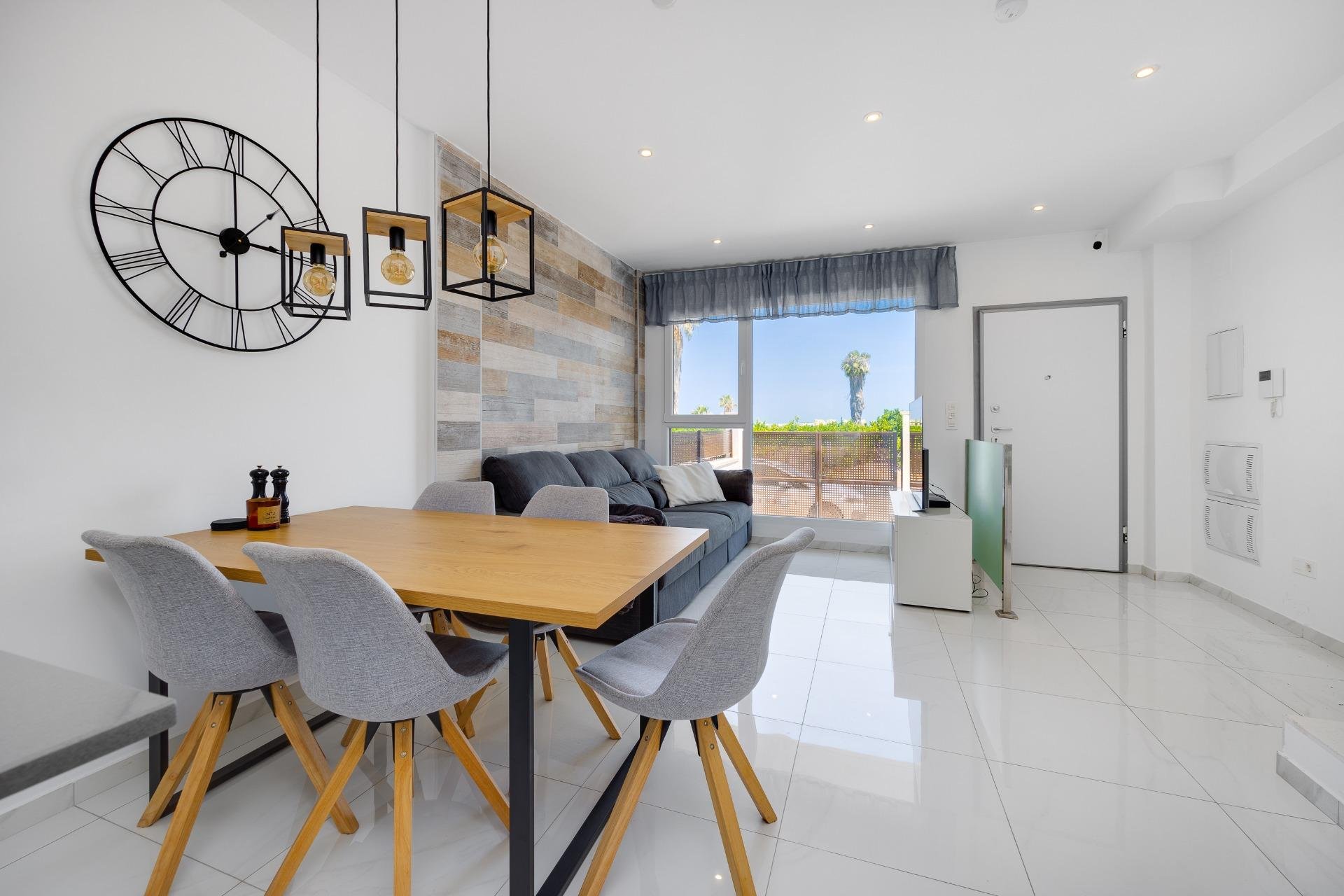 Townhouse in Los Balcones, Alicante, Spain 3 bedrooms, 98 sq.m. No. 189743