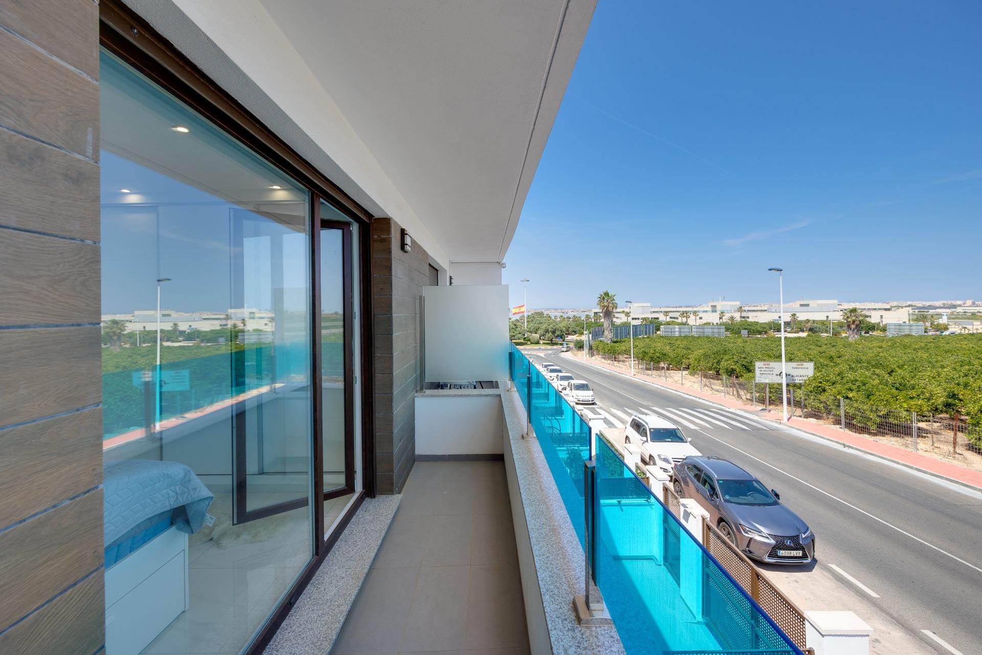 Townhouse in Los Balcones, Alicante, Spain 3 bedrooms, 98 sq.m. No. 189743