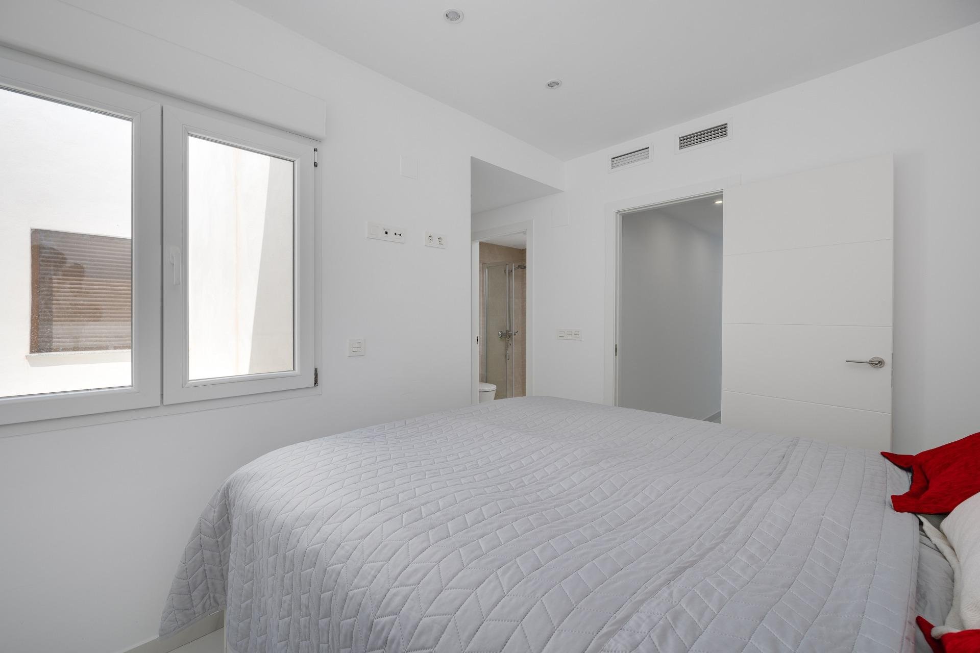 Townhouse in Los Balcones, Alicante, Spain 3 bedrooms, 98 sq.m. No. 189743