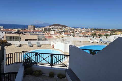 Duplex à Los Cristianos, Tenerife, Espagne 2 chambres, 94 m2 No. 109813