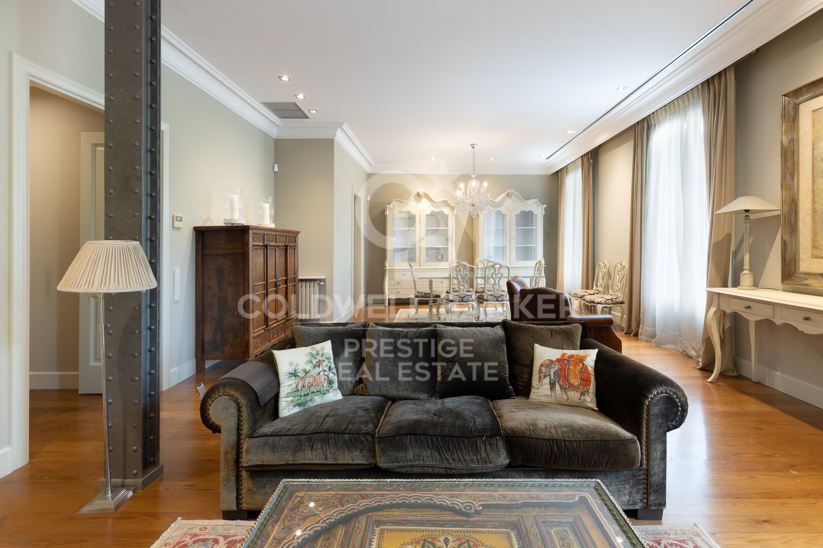 Apartment in Barcelona, Spain 3 bedrooms, 226 sq.m. No. 160414