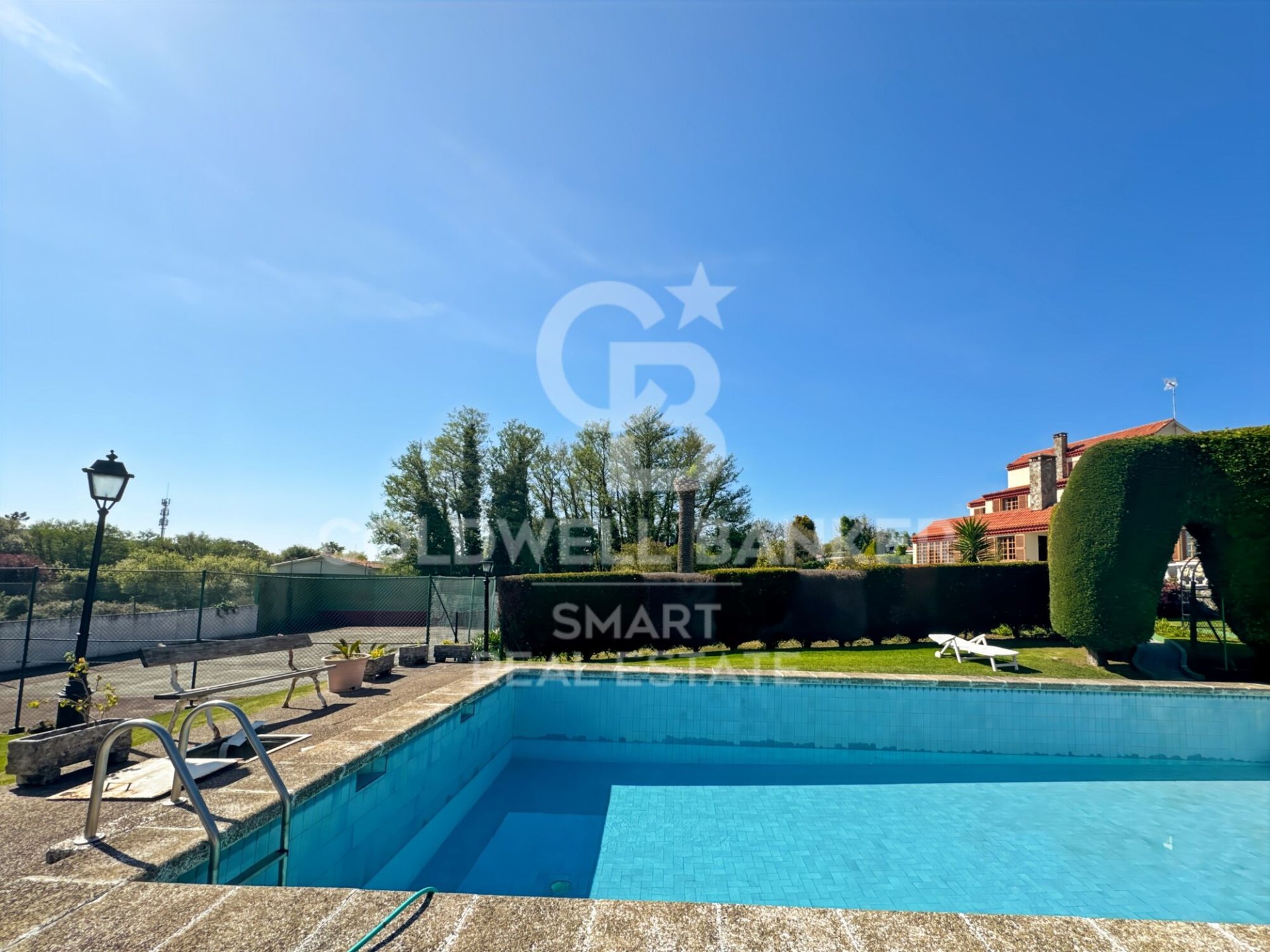 Talo Oleiros, A Coruna, Espanja 7 makuuhuonetta, 400 m2 No. 160415
