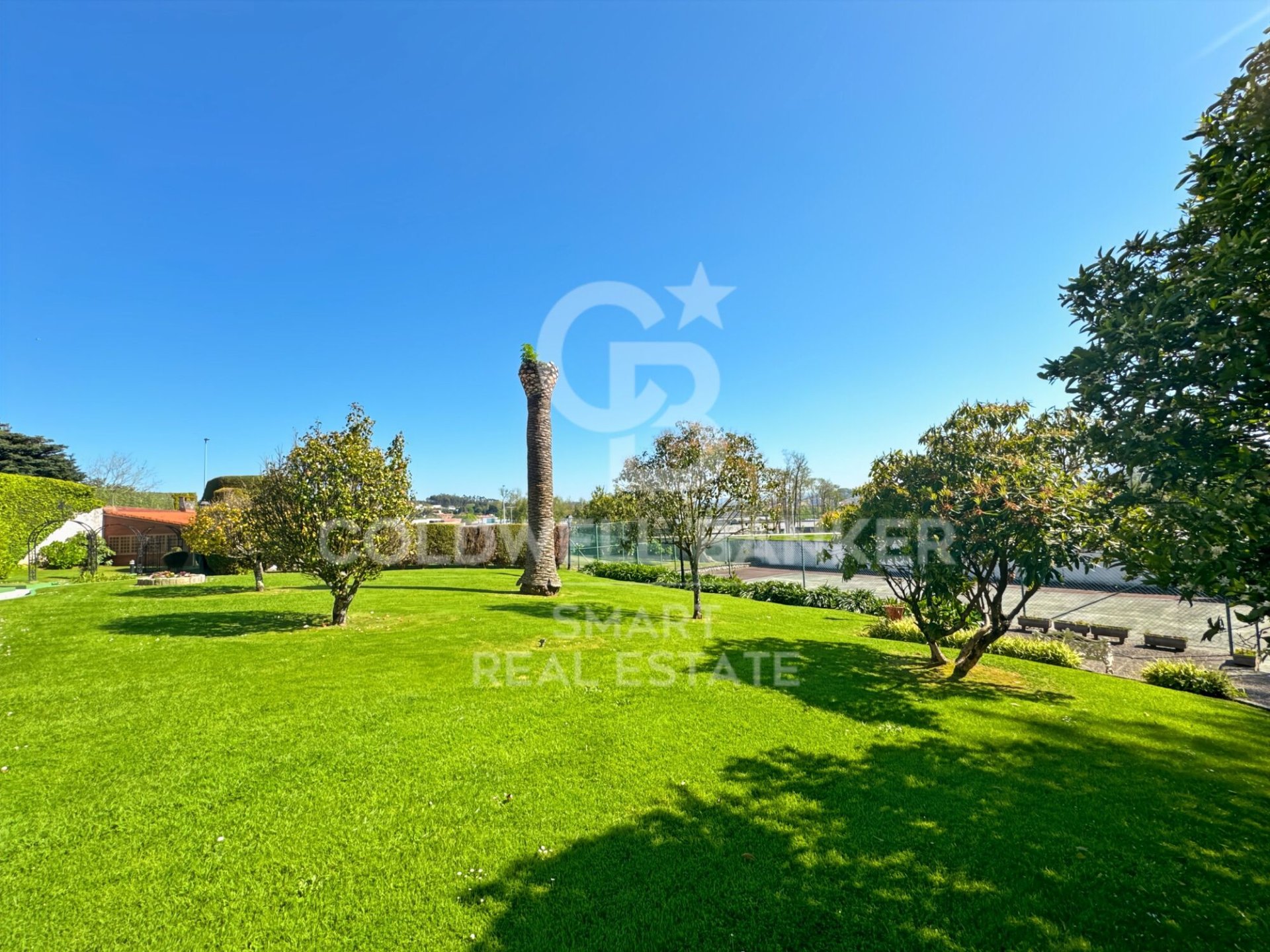 Talo Oleiros, A Coruna, Espanja 7 makuuhuonetta, 400 m2 No. 160415