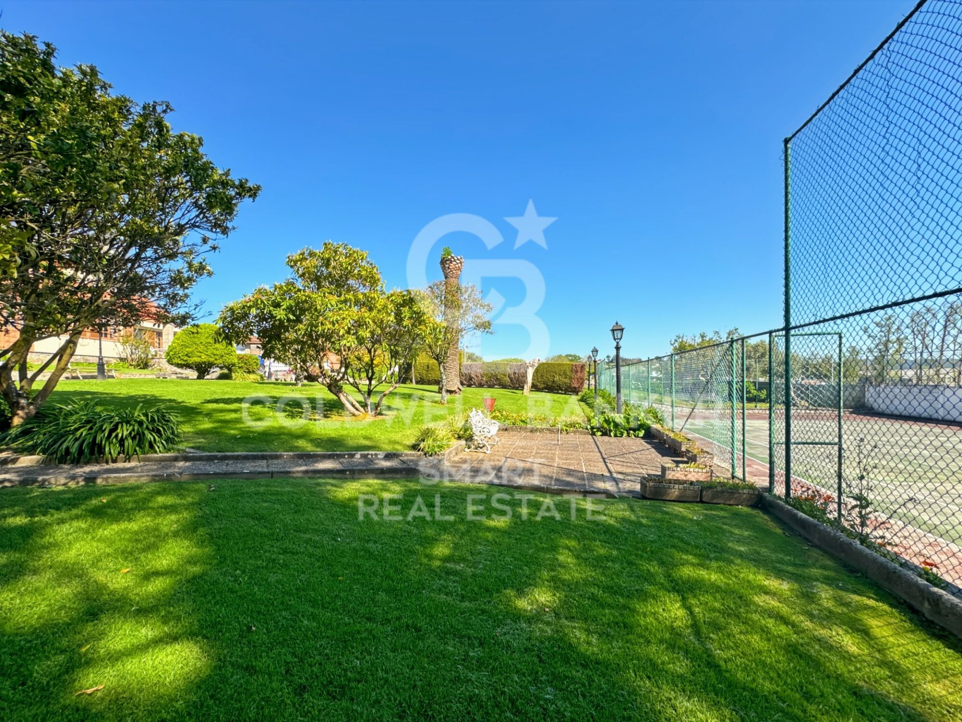 Talo Oleiros, A Coruna, Espanja 7 makuuhuonetta, 400 m2 No. 160415