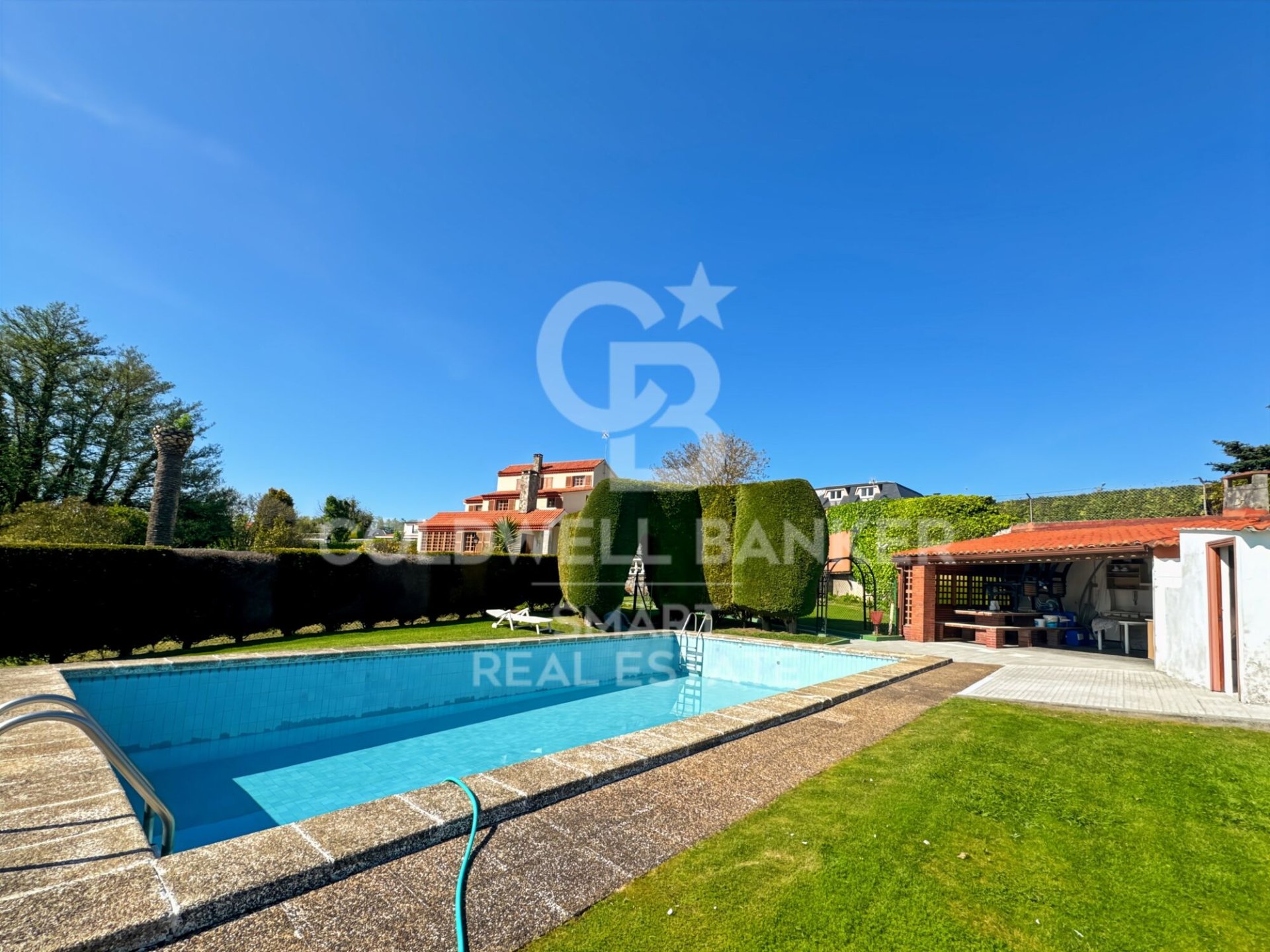 Talo Oleiros, A Coruna, Espanja 7 makuuhuonetta, 400 m2 No. 160415