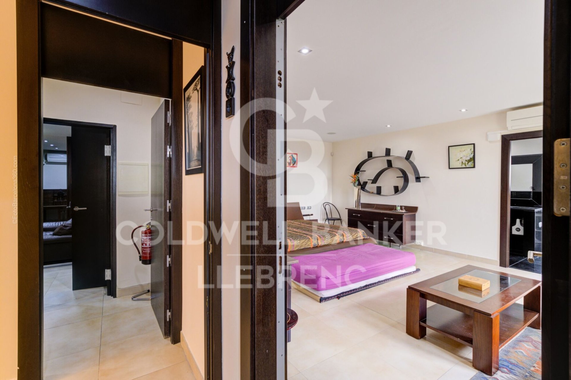 House à Barcelona, Espagne 7 chambres, 570 m2 No. 160416