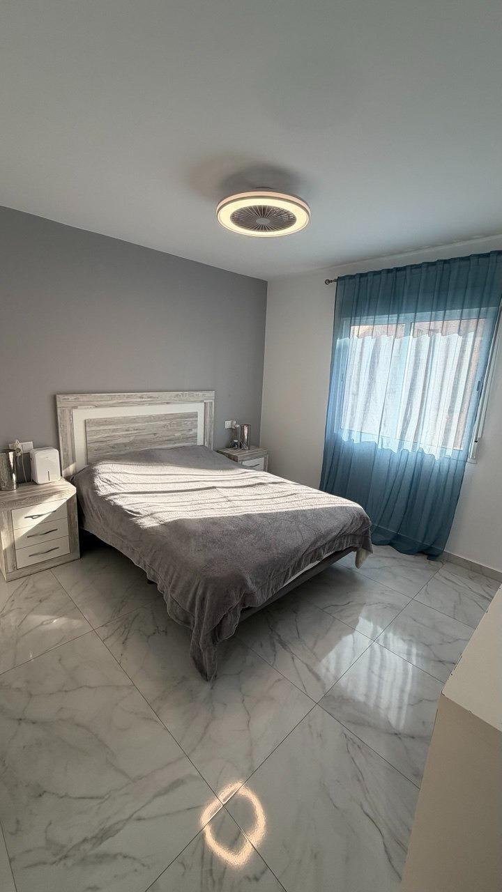 Apartamento en Torrevieja, Alicante, España 3 dormitorios, 107 m2 No. 165820