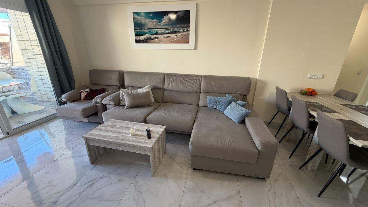 Apartamento en Torrevieja, Alicante, España 3 dormitorios, 107 m2 No. 165820