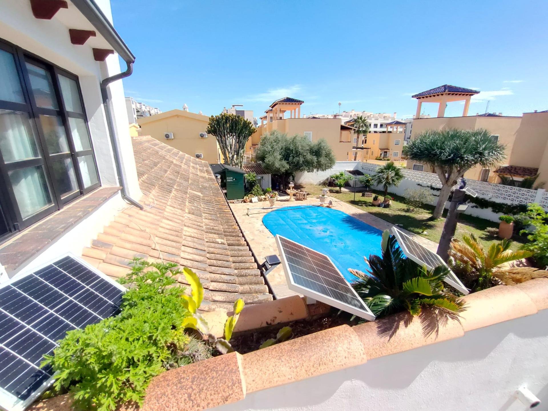 House à Alicante, Espagne 209 m2 No. 165817