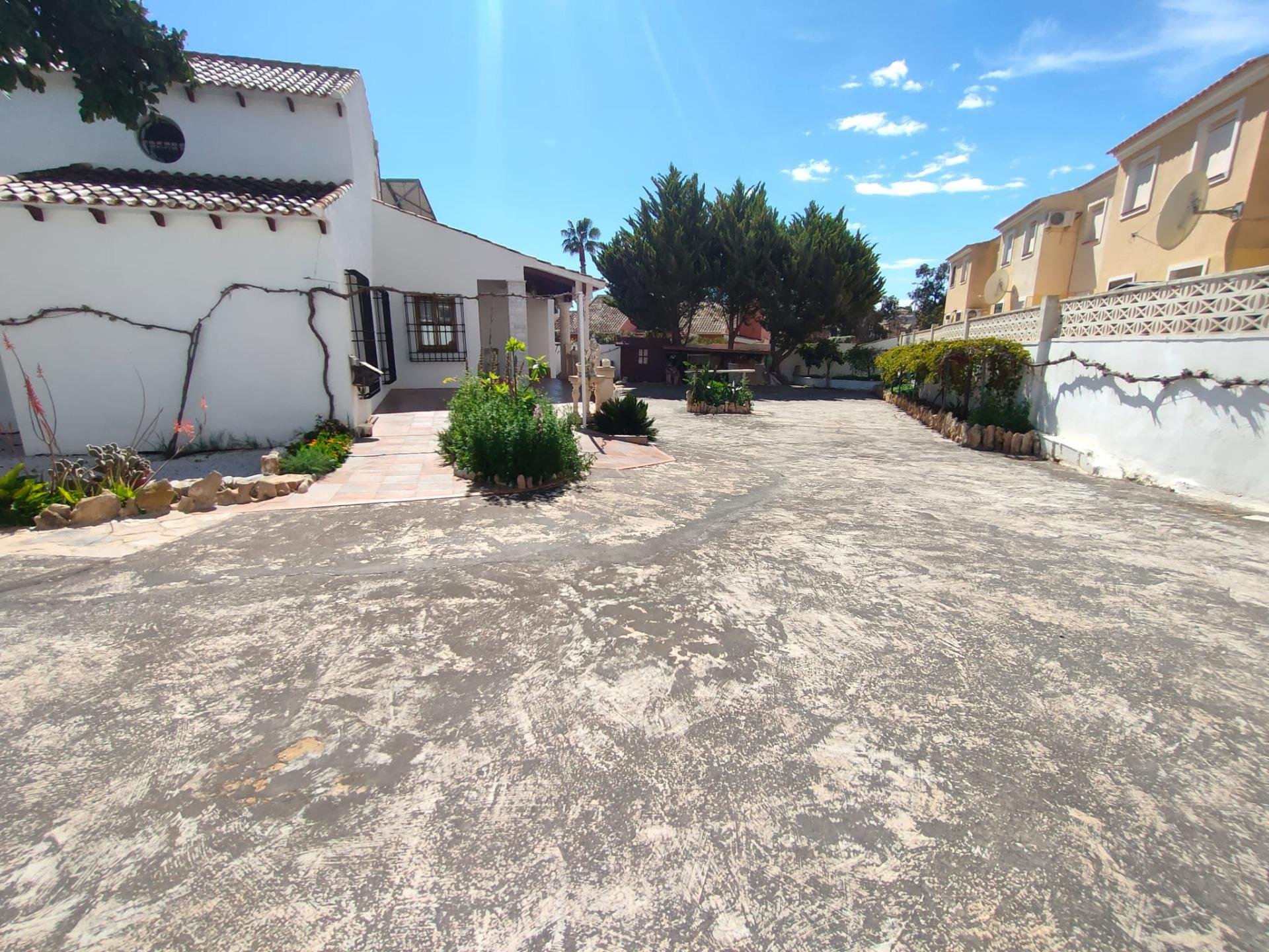 House à Alicante, Espagne 209 m2 No. 165817