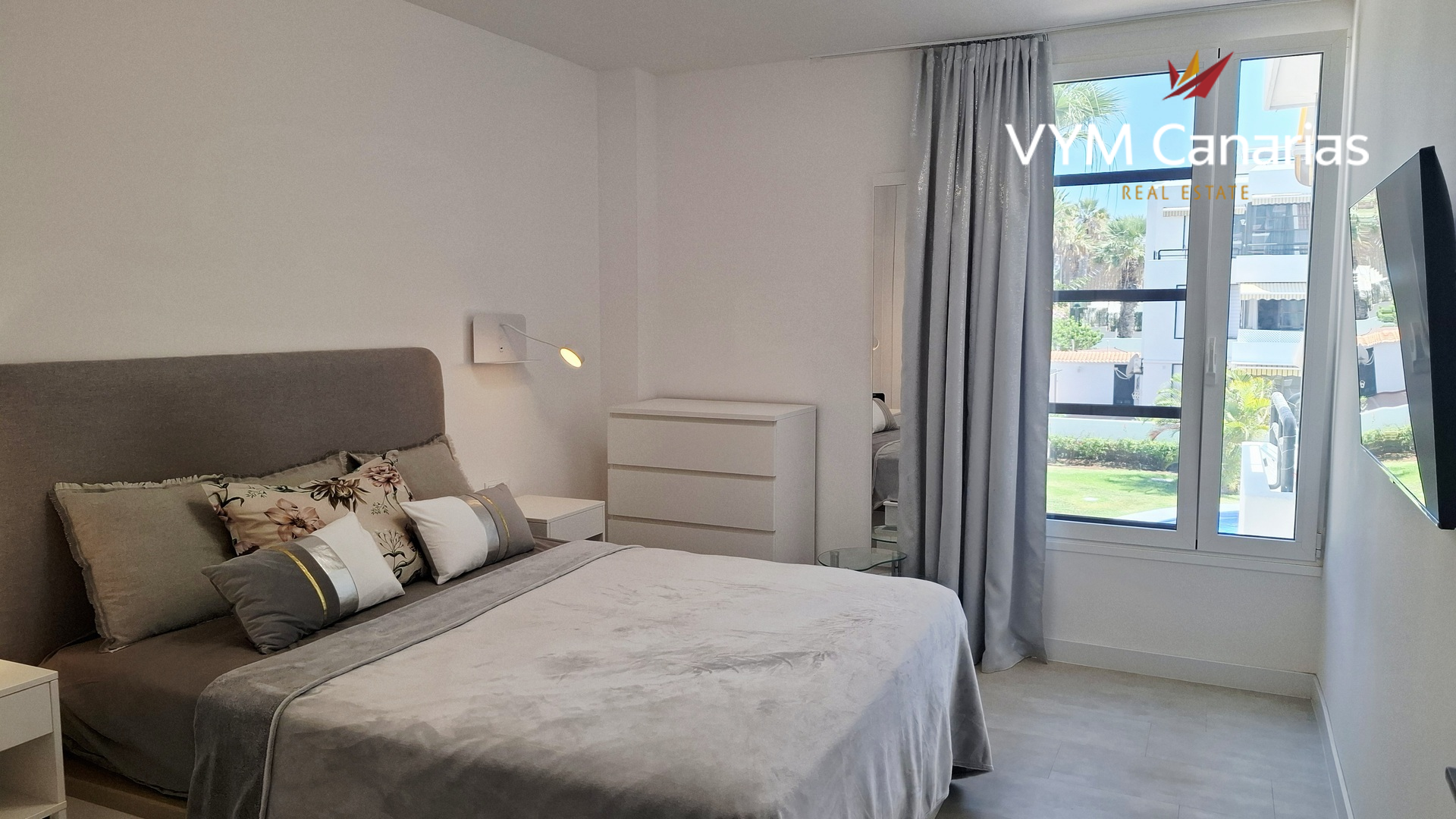 Apartamento en Playa de las Américas, Tenerife, España 2 dormitorios, 64 m2 No. 164392