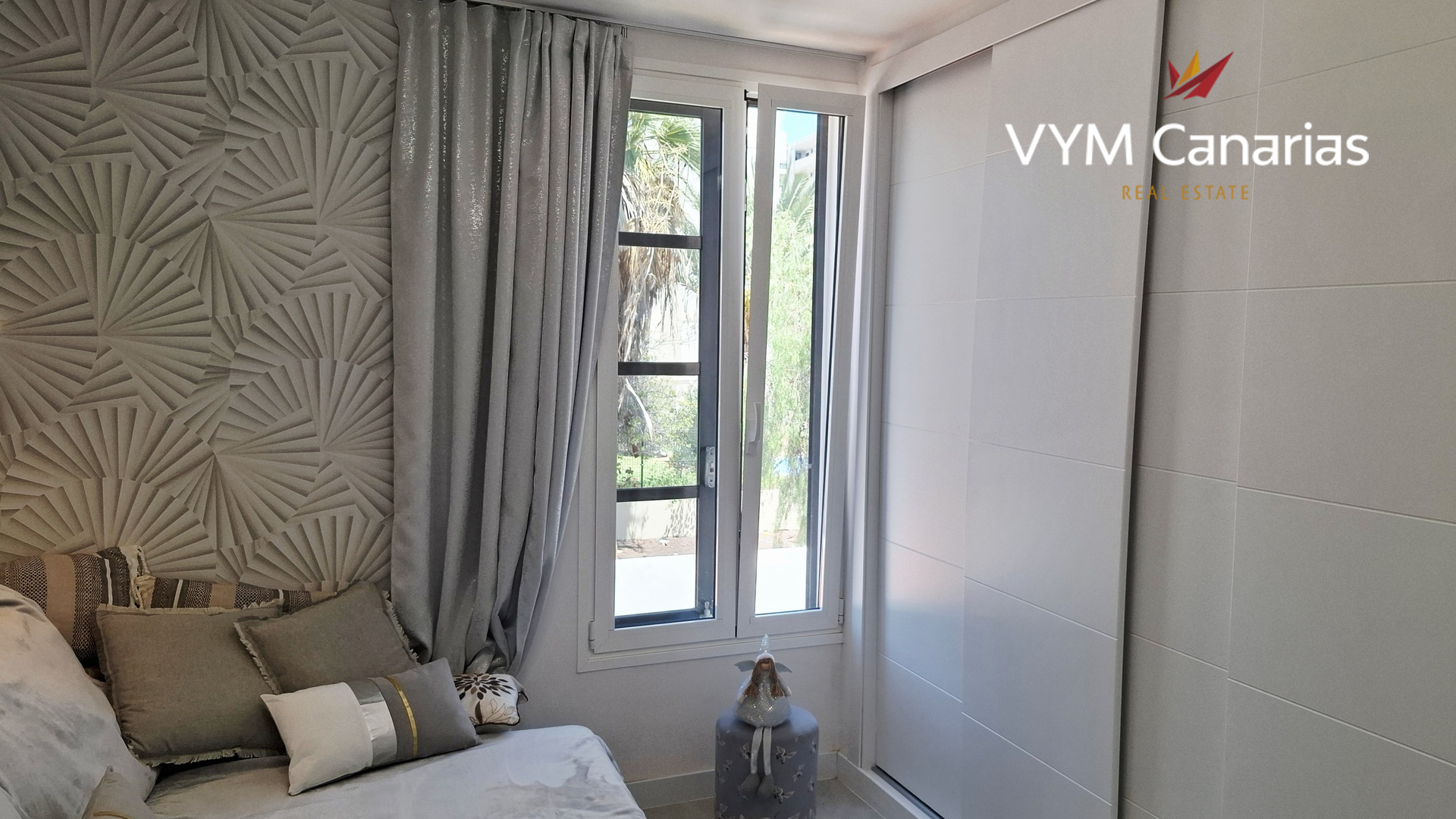 Apartamento en Playa de las Américas, Tenerife, España 2 dormitorios, 64 m2 No. 164392