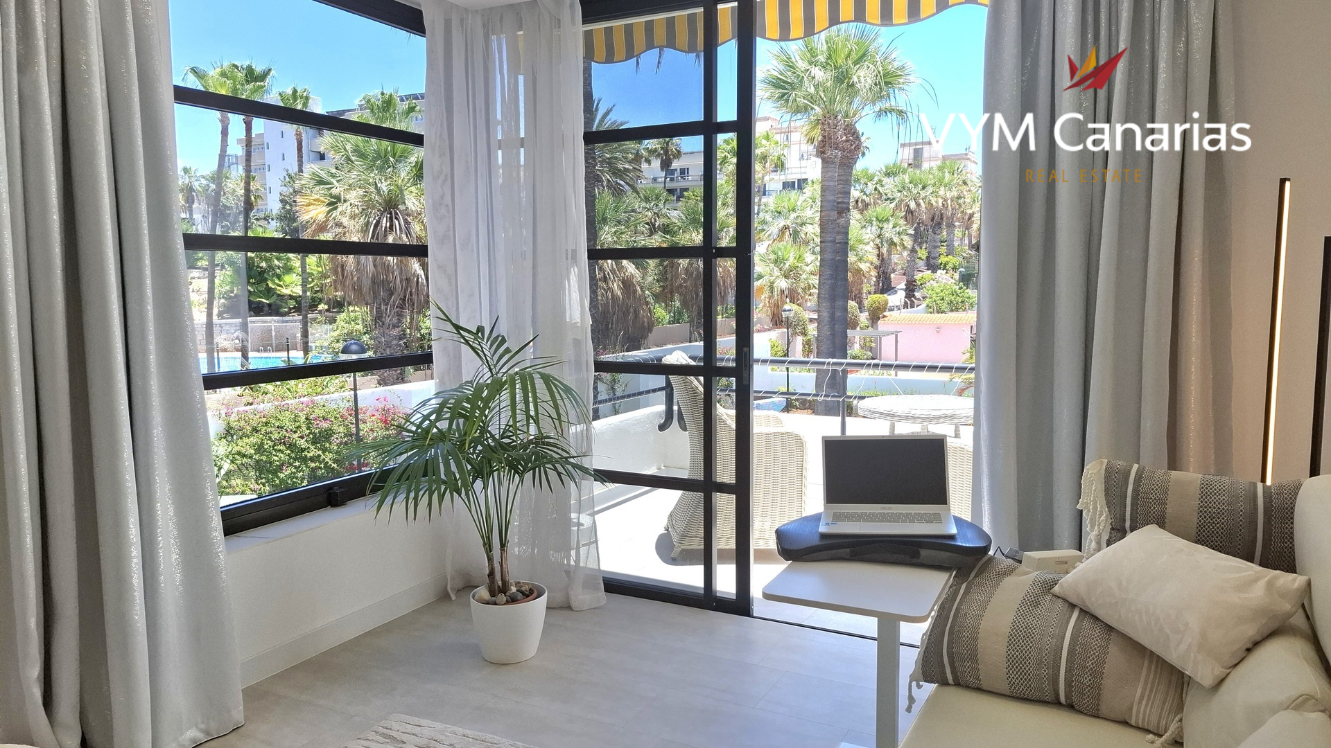 Apartamento en Playa de las Américas, Tenerife, España 2 dormitorios, 64 m2 No. 164392