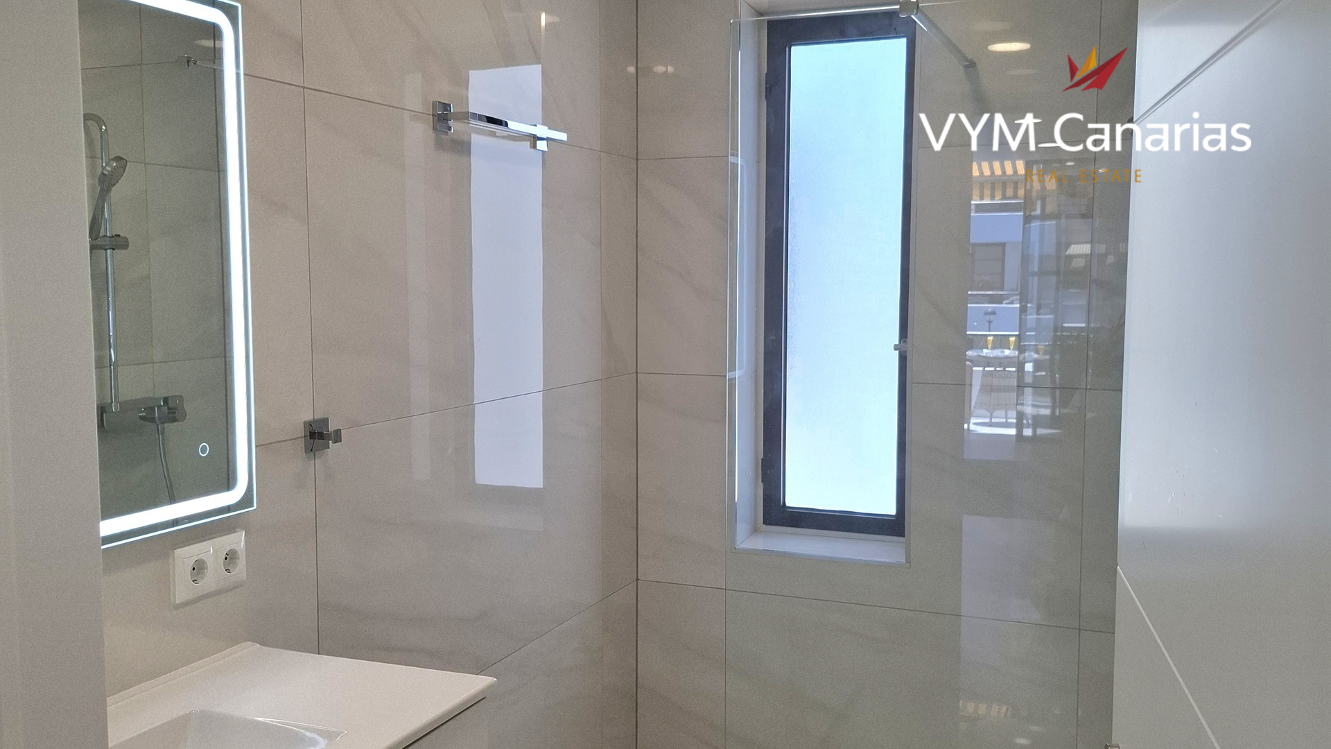 Apartamento en Playa de las Américas, Tenerife, España 2 dormitorios, 64 m2 No. 164392