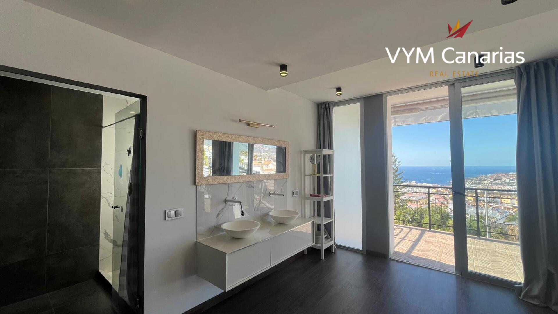 Huvila San Eugenio, Tenerife, Espanja 4 makuuhuonetta, 119 m2 No. 164387