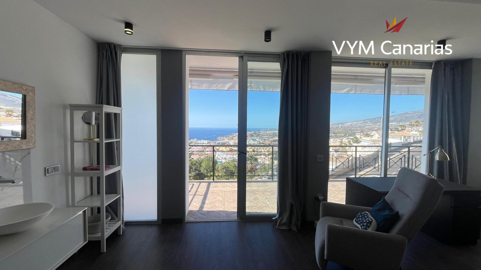Huvila San Eugenio, Tenerife, Espanja 4 makuuhuonetta, 119 m2 No. 164387