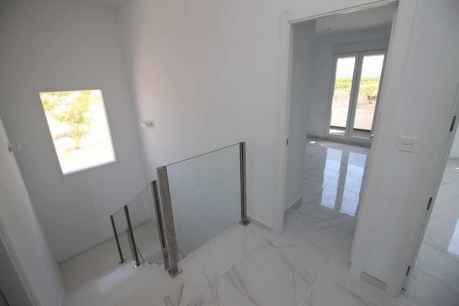 Villa à Pinoso, Alicante, Espagne 4 chambres, 245 m2 No. 142336