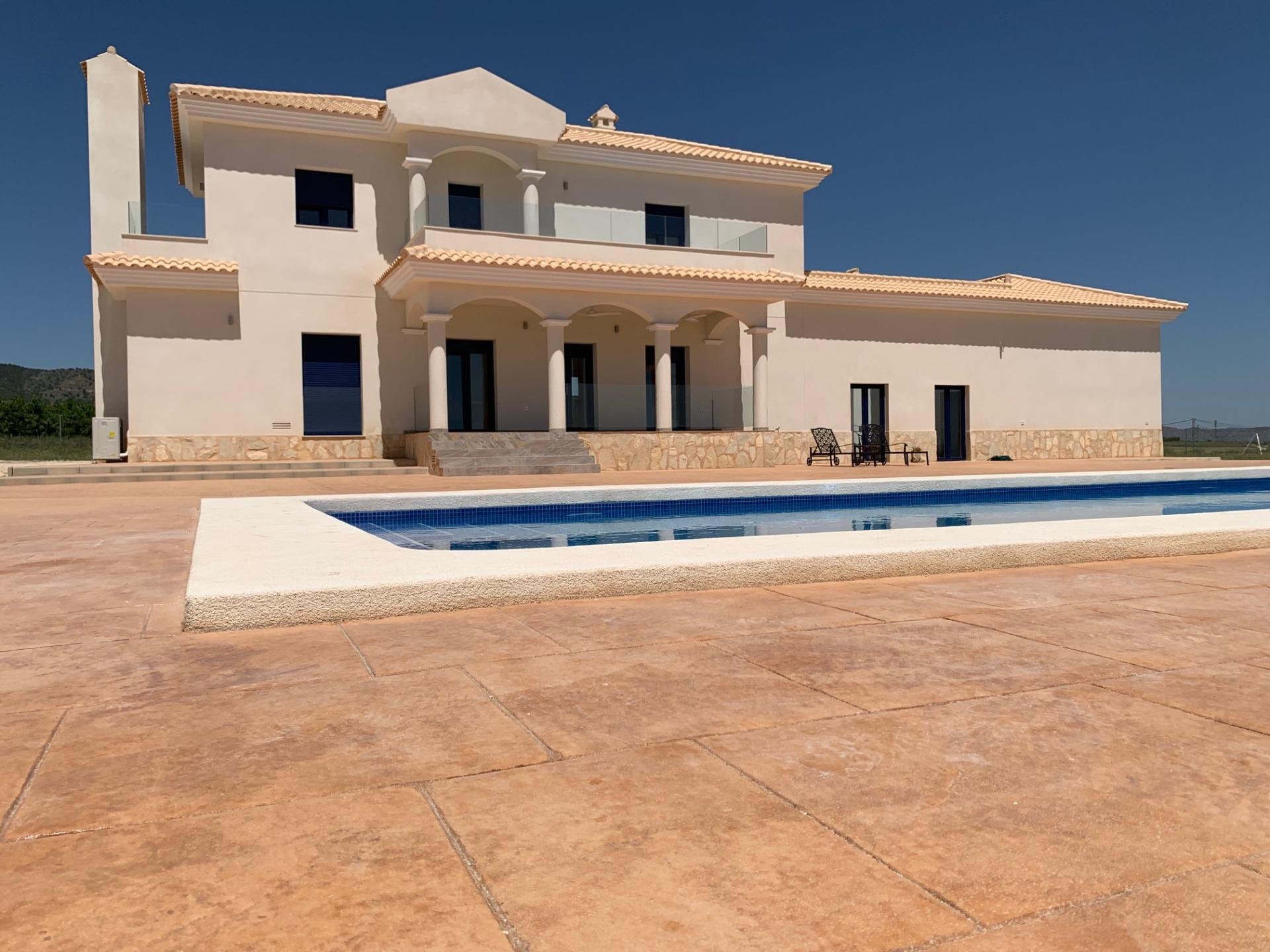 Villa à Pinoso, Alicante, Espagne 4 chambres, 245 m2 No. 142336