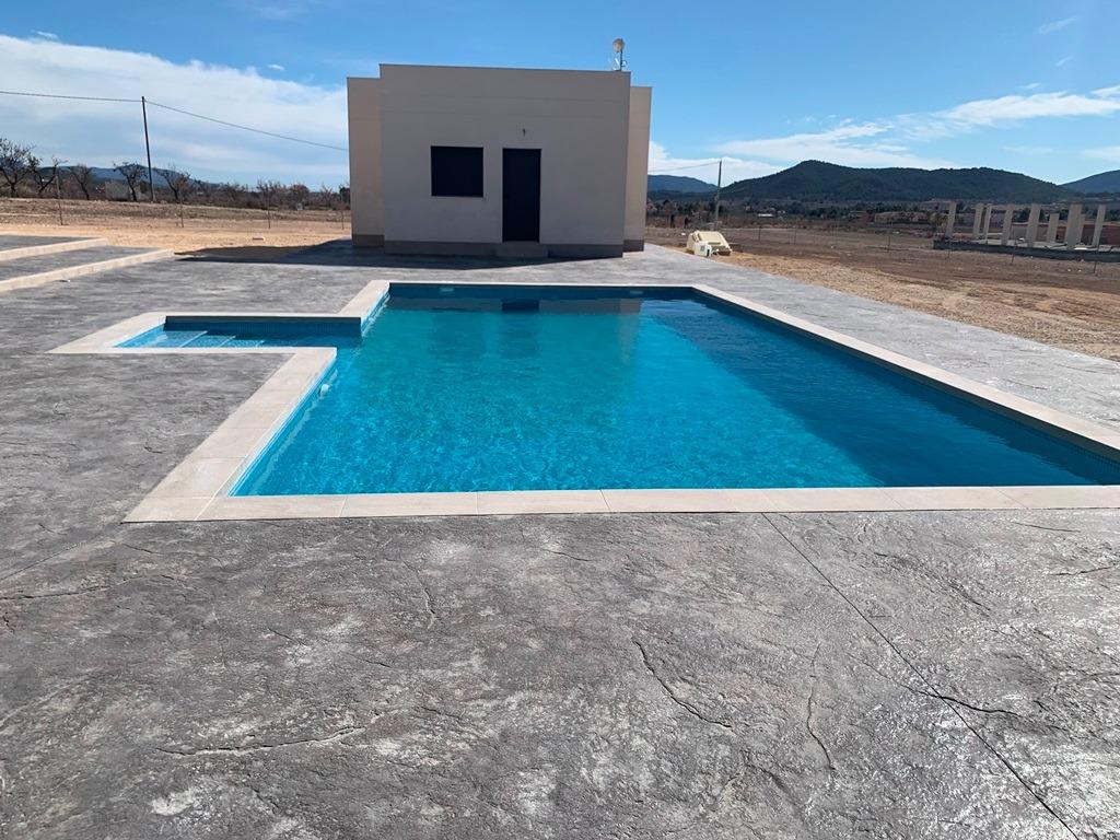 Villa en Pinoso, Alicante, España 4 dormitorios, 180 m2 No. 142340