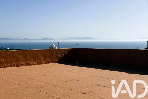 House in Tarifa, Cadiz, Spain 7 bedrooms, 220 sq.m. No. 173096