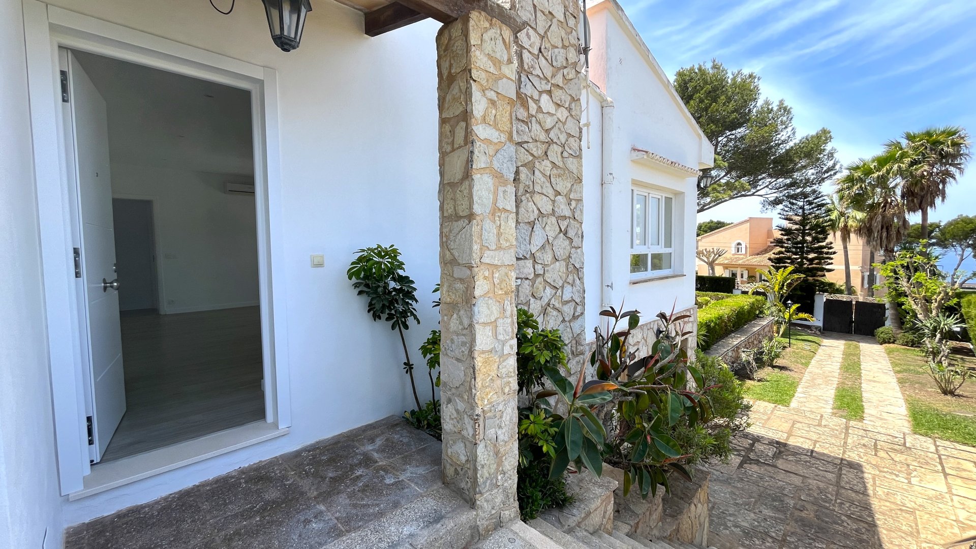Villa in Badia Blava, Mallorca, Spain 3 bedrooms, 175 sq.m. No. 155028