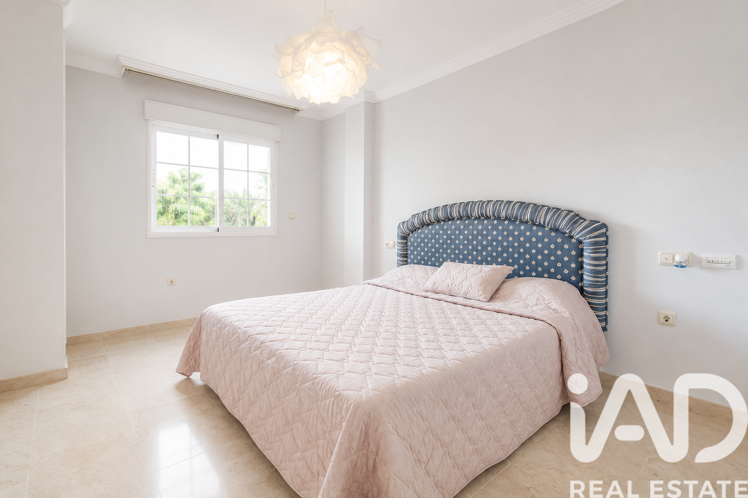 Apartment à Marbella, Malaga, Espagne 2 chambres, 143 m2 No. 172983