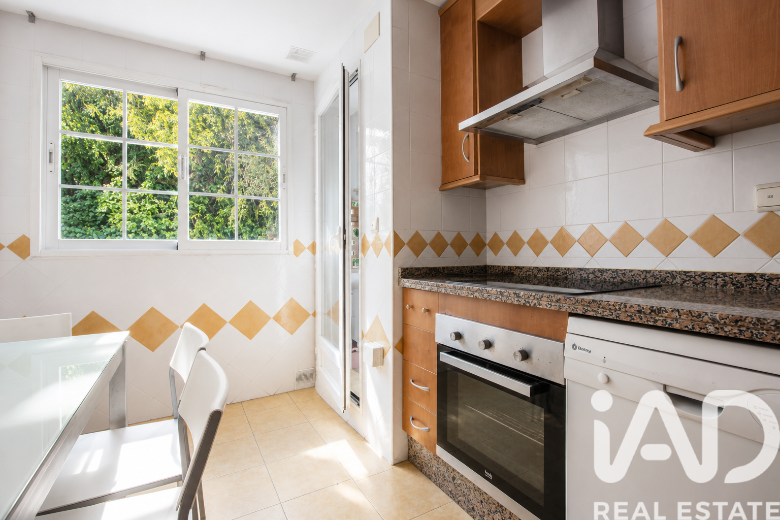 Apartment à Marbella, Malaga, Espagne 2 chambres, 143 m2 No. 172983