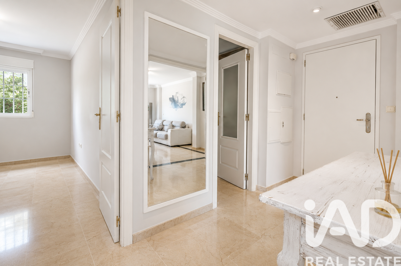 Apartment à Marbella, Malaga, Espagne 2 chambres, 143 m2 No. 172983
