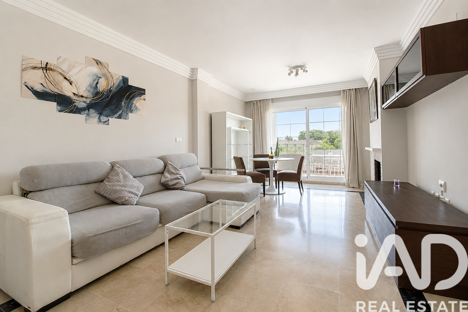 Apartment à Marbella, Malaga, Espagne 2 chambres, 143 m2 No. 172983