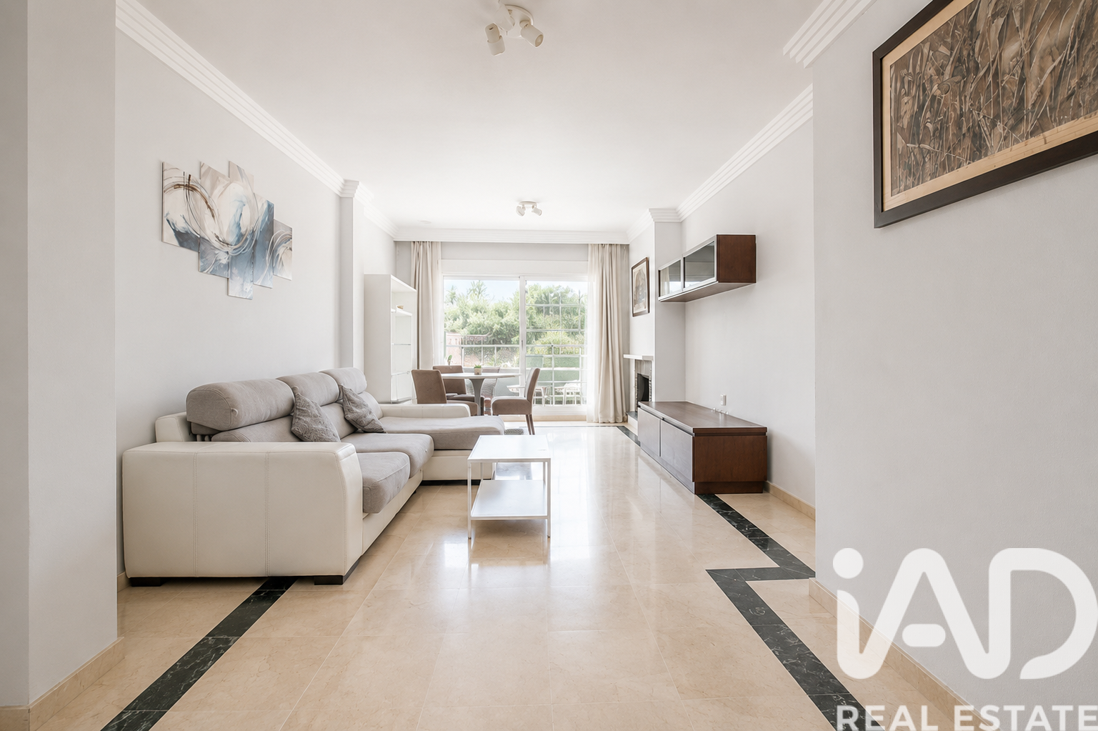 Apartment à Marbella, Malaga, Espagne 2 chambres, 143 m2 No. 172983