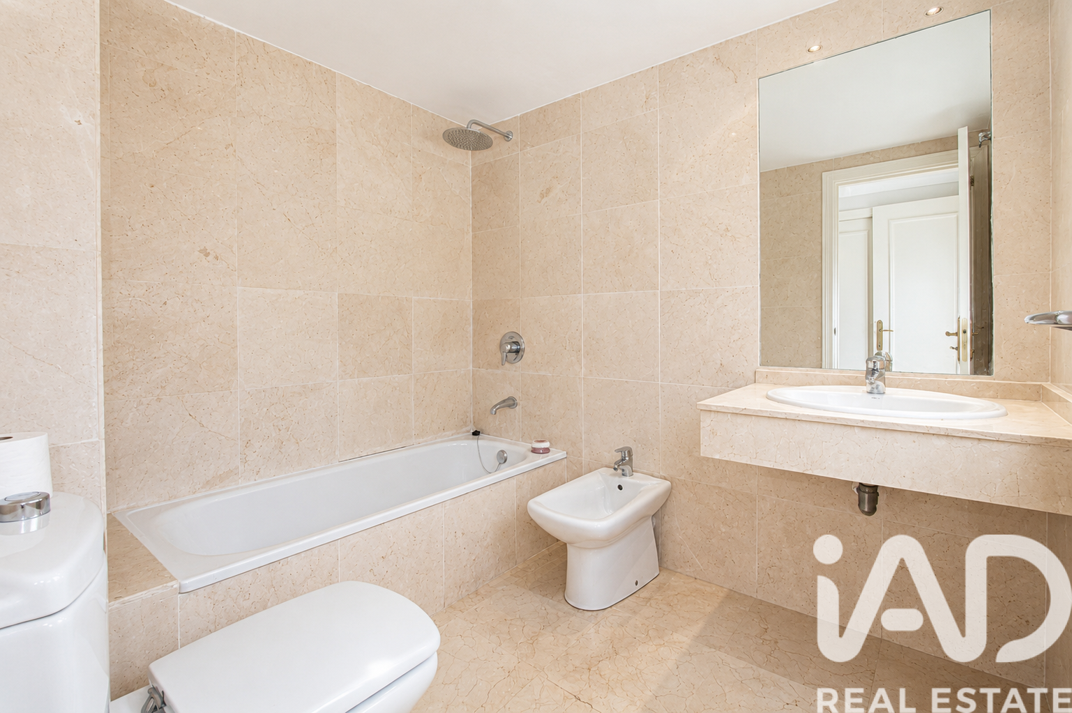 Apartment à Marbella, Malaga, Espagne 2 chambres, 143 m2 No. 172983