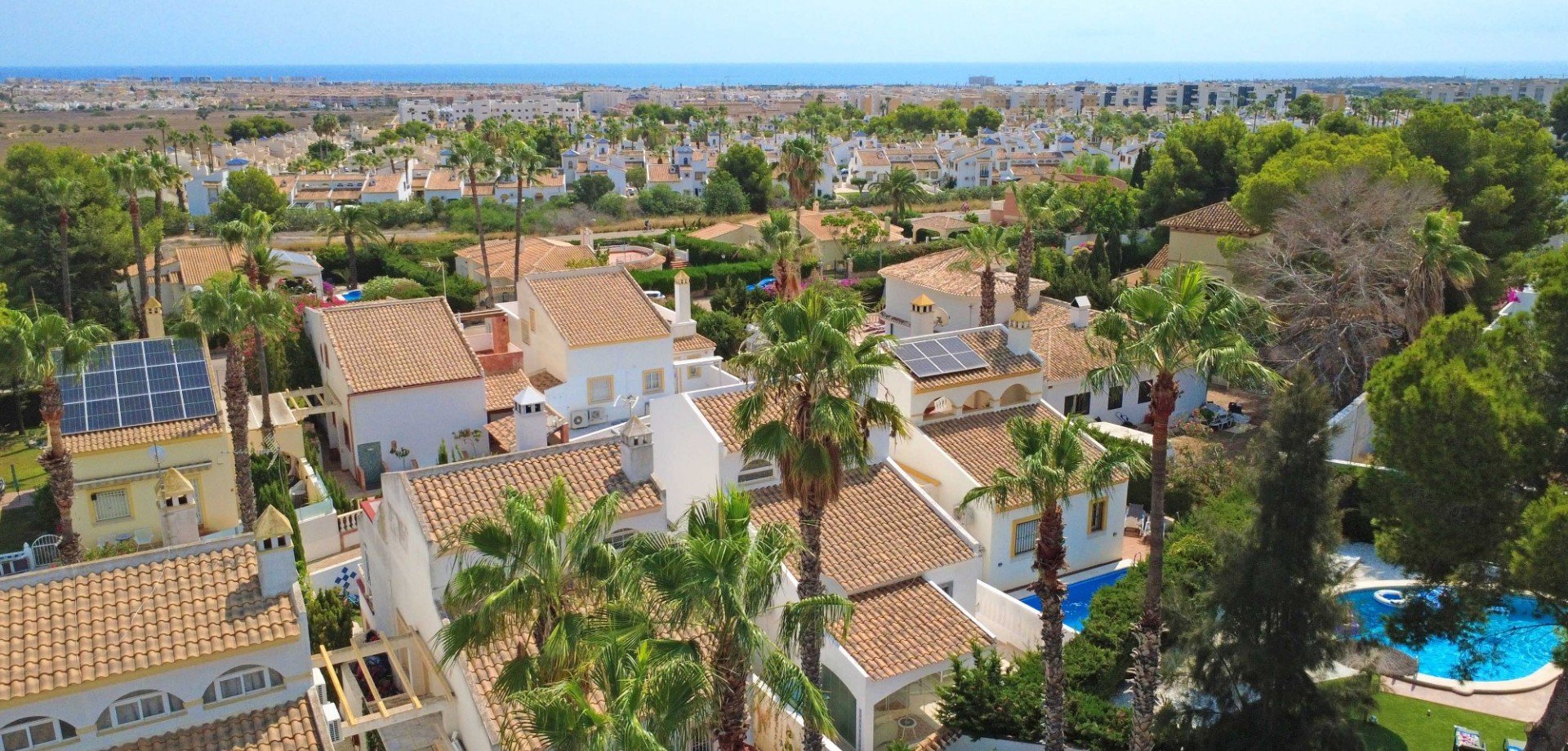 Villa à Alicante, Espagne 3 chambres, 96 m2 No. 190053