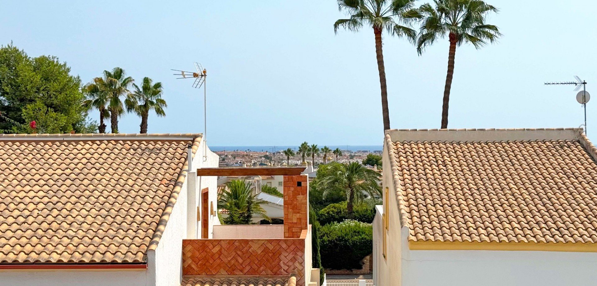 Villa à Alicante, Espagne 3 chambres, 96 m2 No. 190053