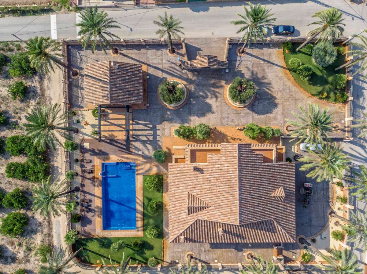 Villa à Alicante, Espagne 4 chambres, 837 m2 No. 190051