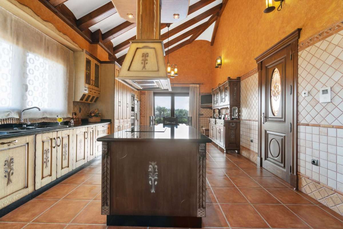 Villa à Alicante, Espagne 4 chambres, 837 m2 No. 190051