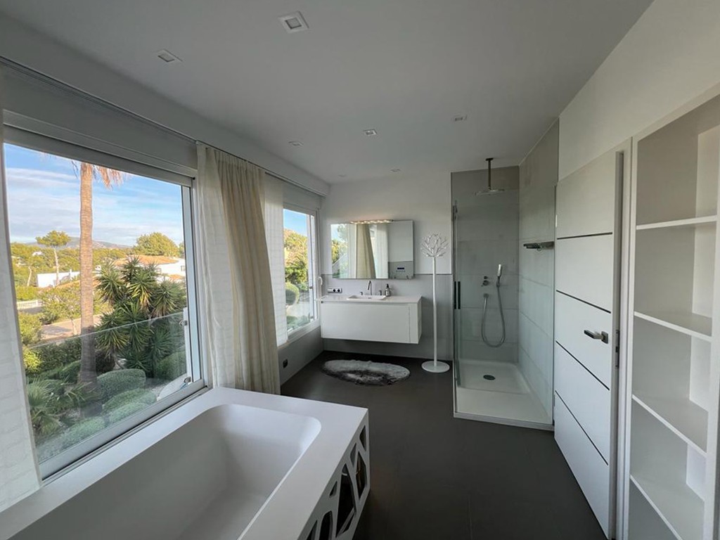 Villa Santa Ponsa, Mallorca, Spānijā 4 istabas, 258 m2 Nr. 149930