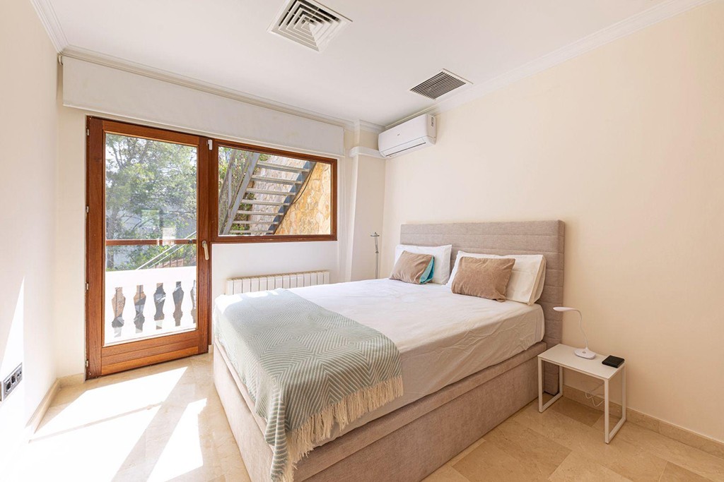 Villa Santa Ponsa, Mallorca, Spānijā 4 istabas, 350 m2 Nr. 149928