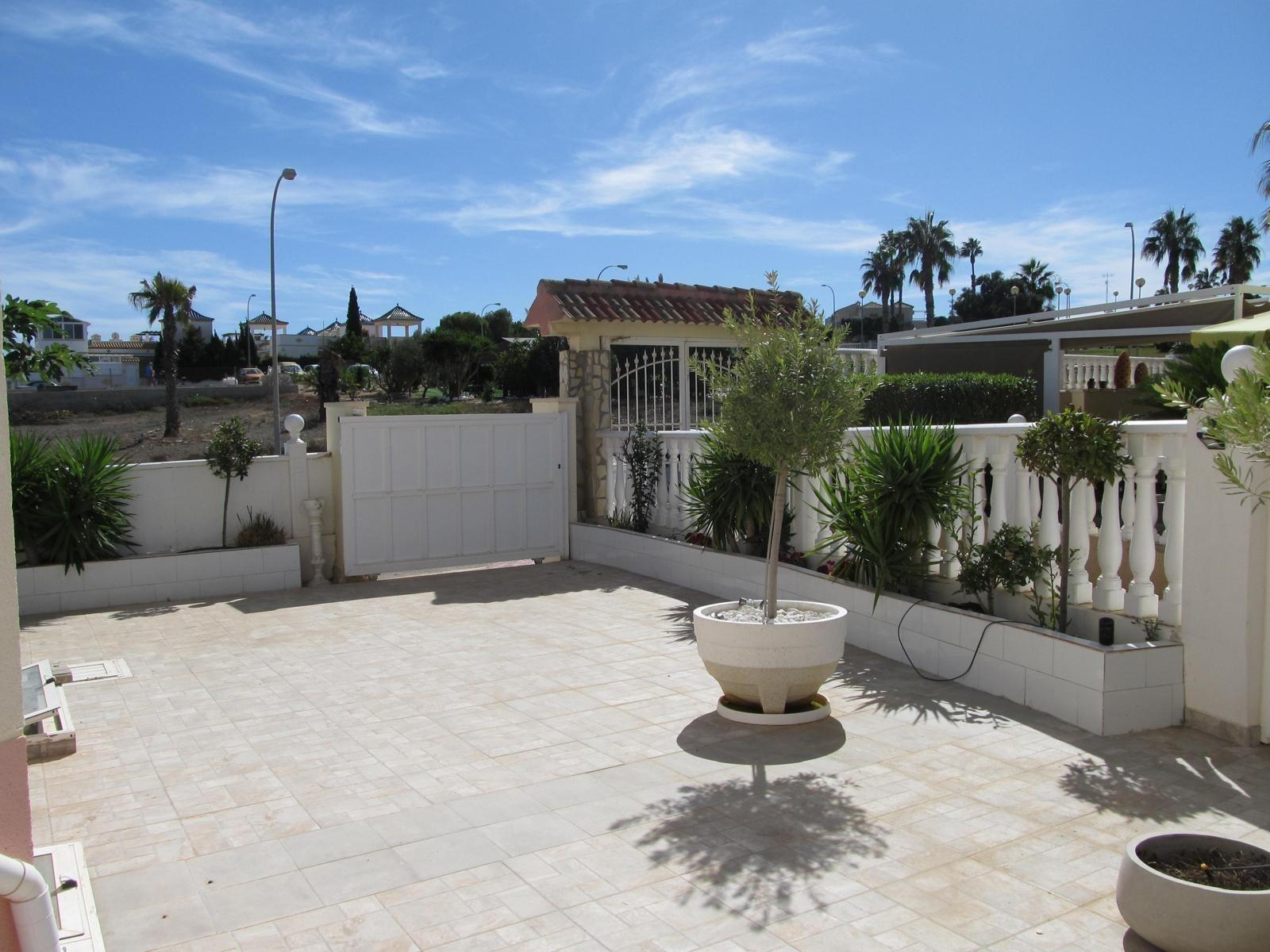 Huvila Torrevieja, Alicante, Espanja 3 makuuhuonetta, 120 m2 No. 164450
