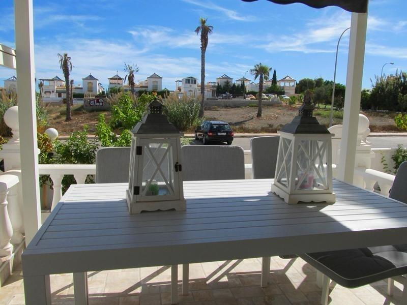 Huvila Torrevieja, Alicante, Espanja 3 makuuhuonetta, 120 m2 No. 164450