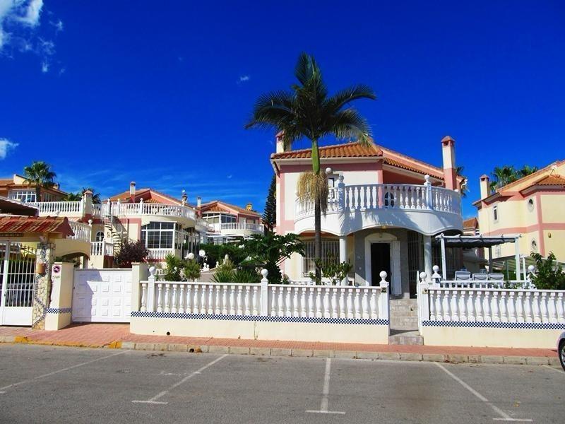 Huvila Torrevieja, Alicante, Espanja 3 makuuhuonetta, 120 m2 No. 164450