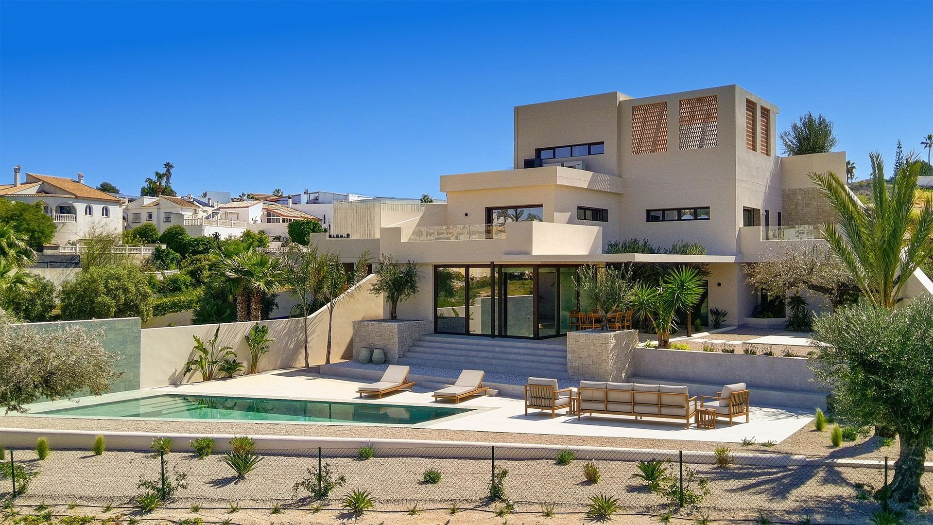 Villa i La Marina, Alicante, Spanien 4 sovrum, 305 kvm. Nr. 179489