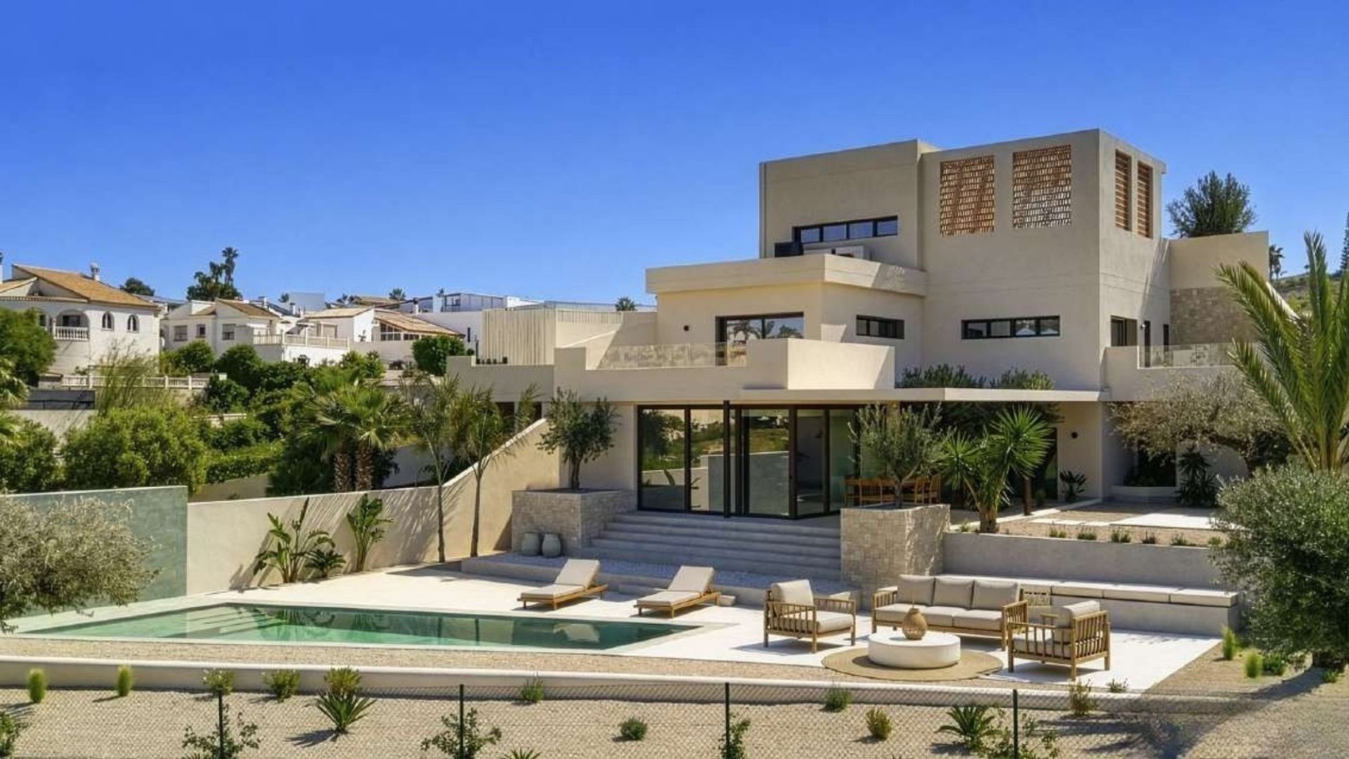 Villa a La Marina, Alicante, Spagna 4 camere da letto, 350 mq. N° 192478