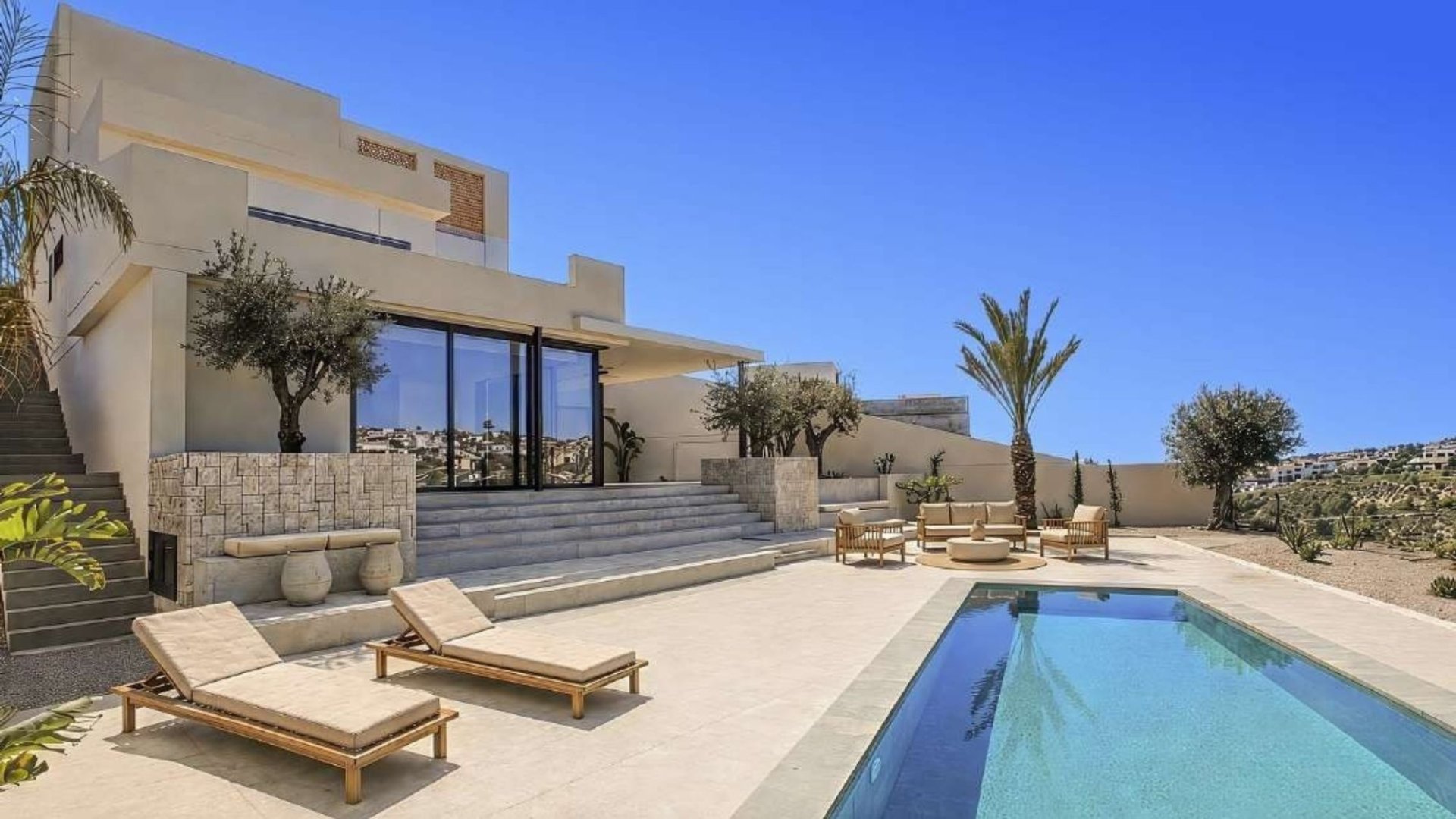 Villa a La Marina, Alicante, Spagna 4 camere da letto, 350 mq. N° 192478