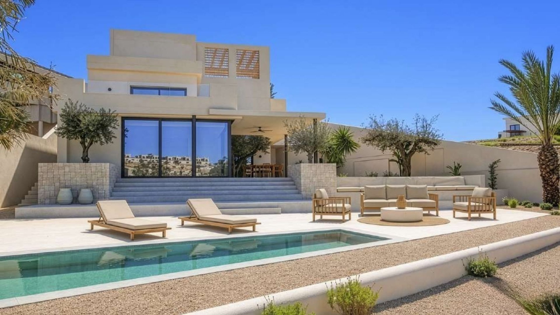 Villa a La Marina, Alicante, Spagna 4 camere da letto, 350 mq. N° 192478