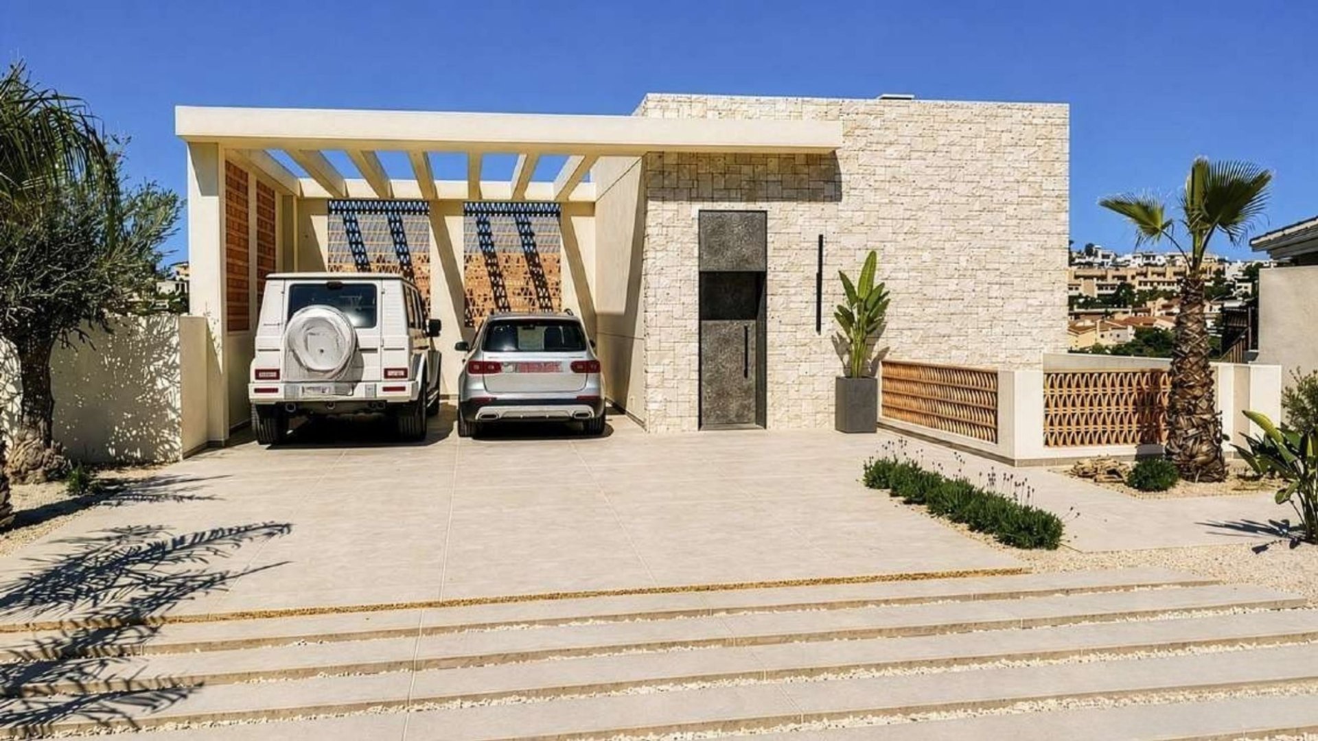 Villa a La Marina, Alicante, Spagna 4 camere da letto, 350 mq. N° 192478