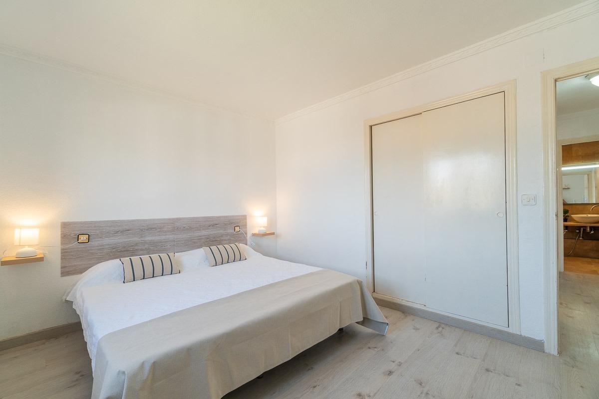 Appartamento a Punta Prima, Alicante, Spagna 2 camere da letto, 73 mq. N° 192480