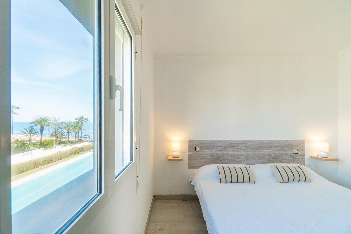 Appartamento a Punta Prima, Alicante, Spagna 2 camere da letto, 73 mq. N° 192480